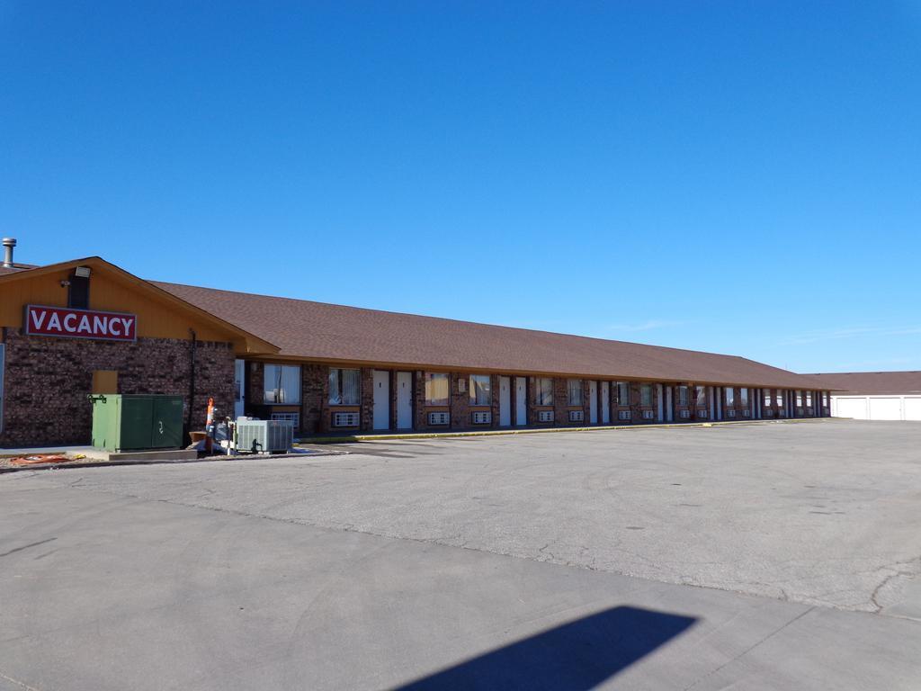National 9 Inn Garden City Exterior foto